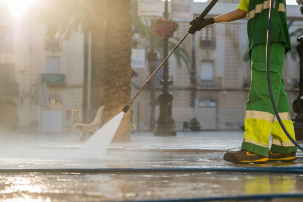 Best Oil Spill Cleanup  in Westwood Lakes, FL